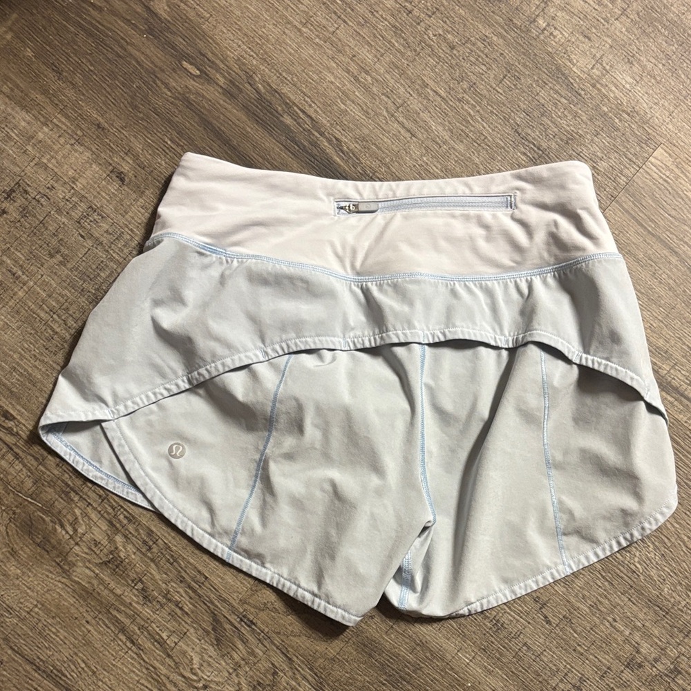 lululemon athletica Women's Light Blue Athletic Shorts 4 Tall